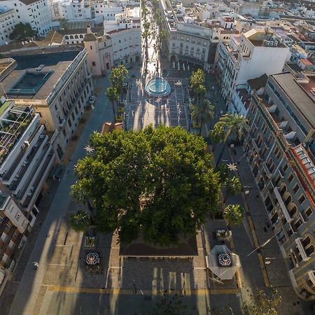 Conjunto De Apartamentos Antiguo Palacio Hotel Paris Huelva Exterior photo