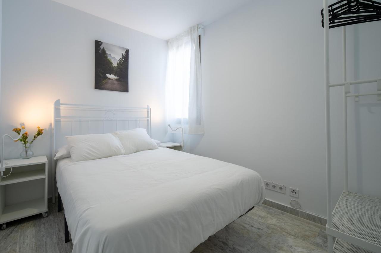 Conjunto De Apartamentos Antiguo Palacio Hotel Paris Huelva Exterior photo