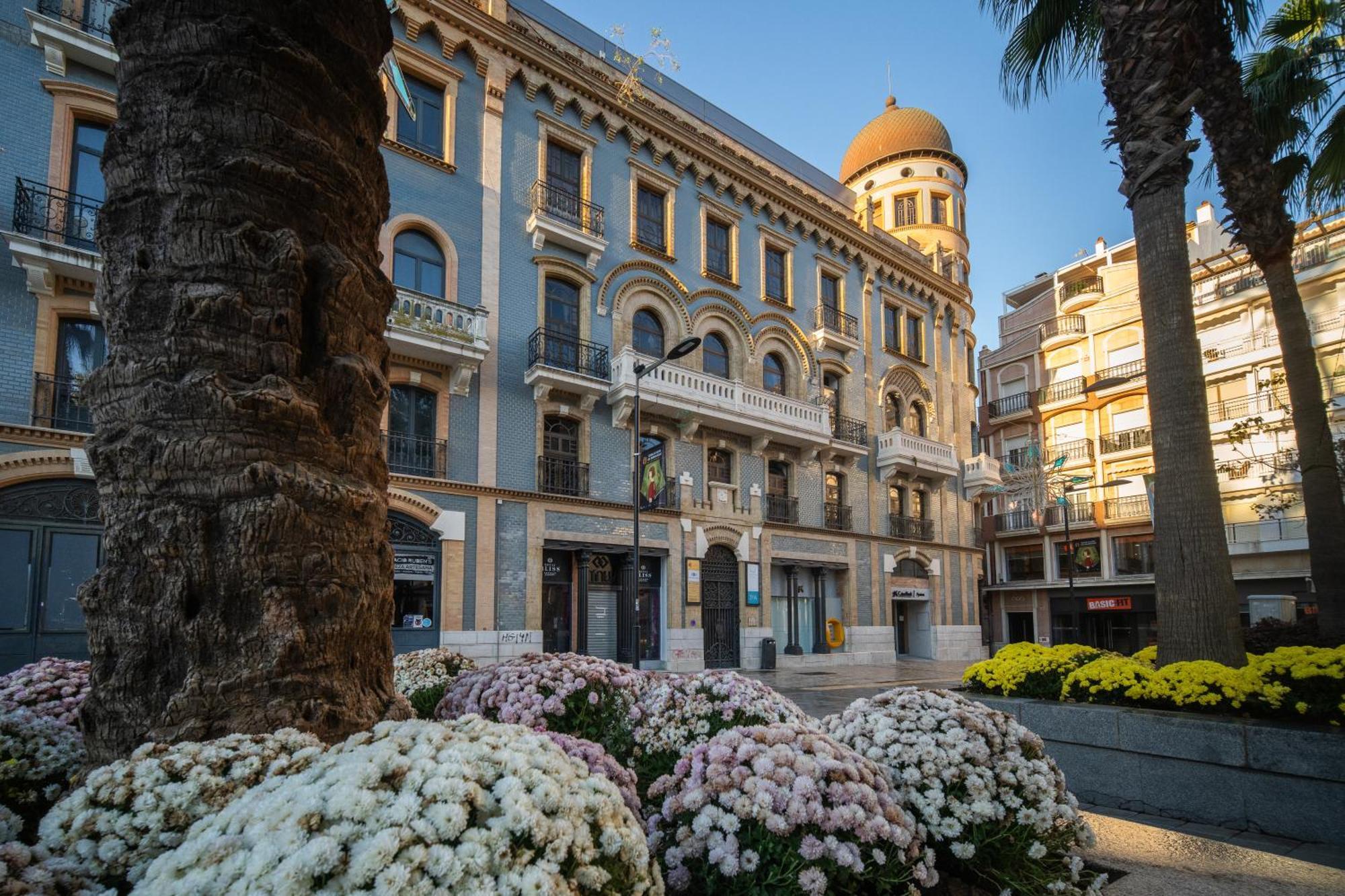 Conjunto De Apartamentos Antiguo Palacio Hotel Paris Huelva Exterior photo